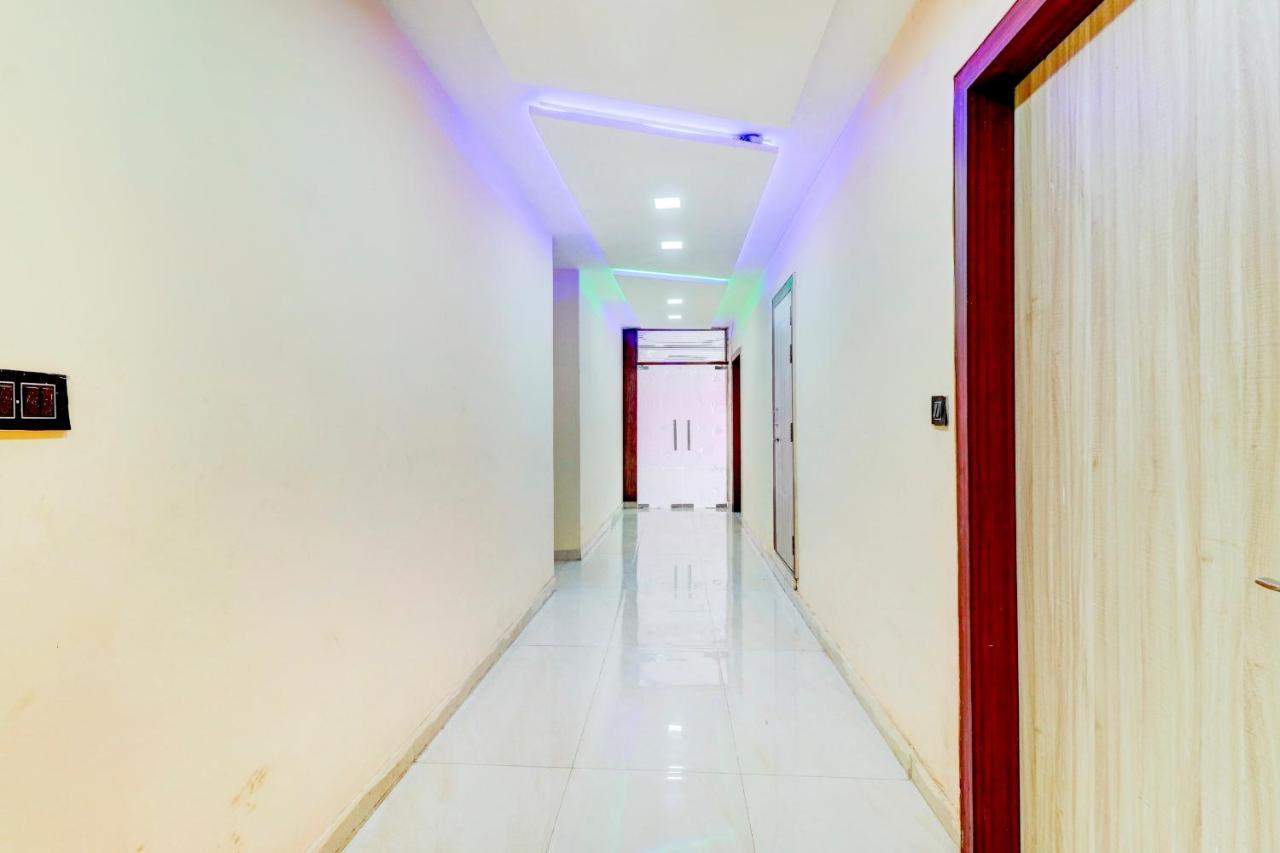 Oyo Flagship 73009 Hotel City Inn Dayal Bagh Экстерьер фото