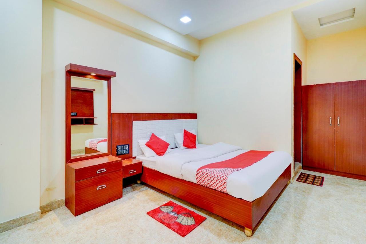 Oyo Flagship 73009 Hotel City Inn Dayal Bagh Экстерьер фото