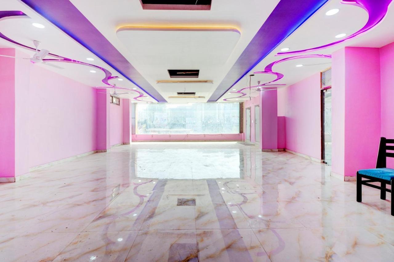 Oyo Flagship 73009 Hotel City Inn Dayal Bagh Экстерьер фото