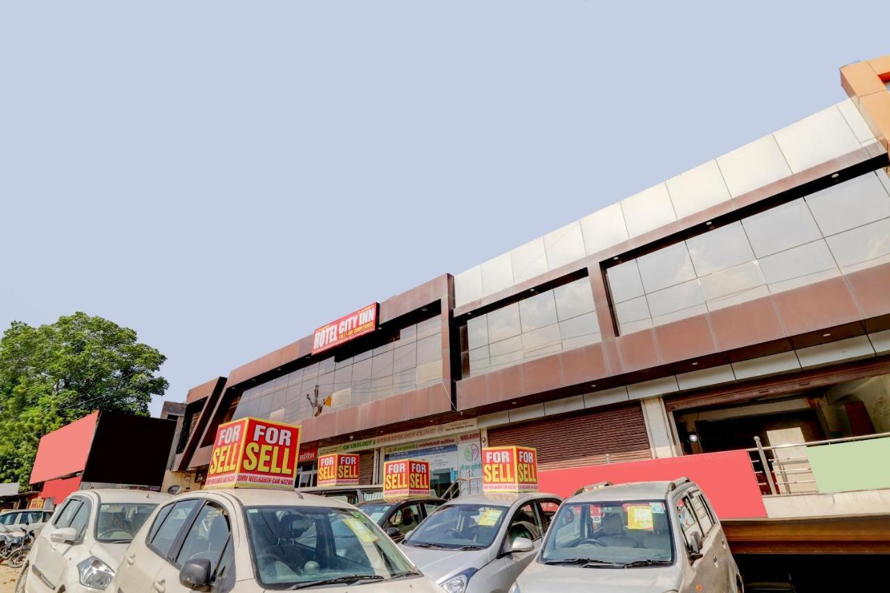 Oyo Flagship 73009 Hotel City Inn Dayal Bagh Экстерьер фото