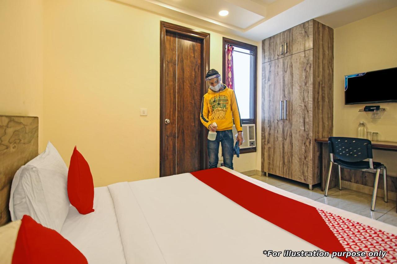 Oyo Flagship 73009 Hotel City Inn Dayal Bagh Экстерьер фото