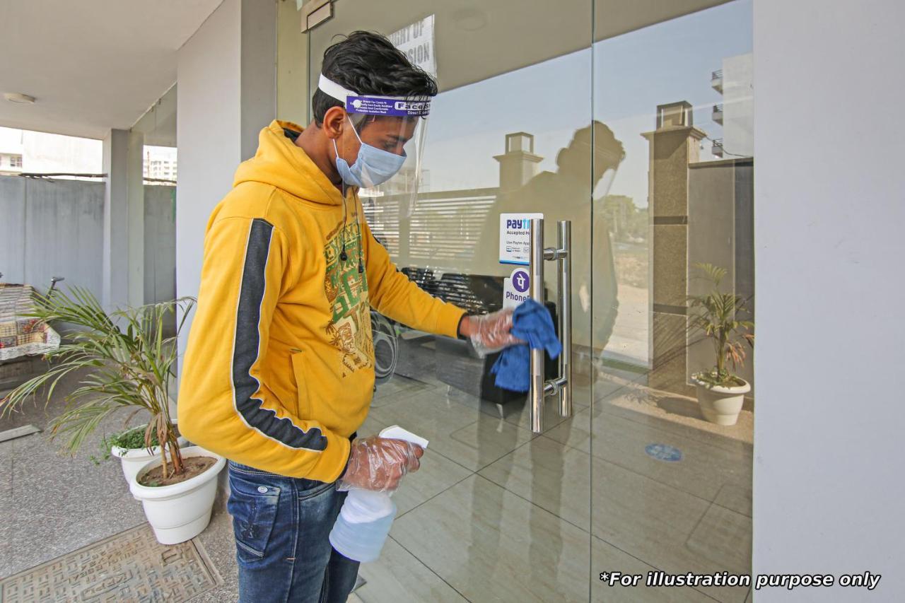 Oyo Flagship 73009 Hotel City Inn Dayal Bagh Экстерьер фото